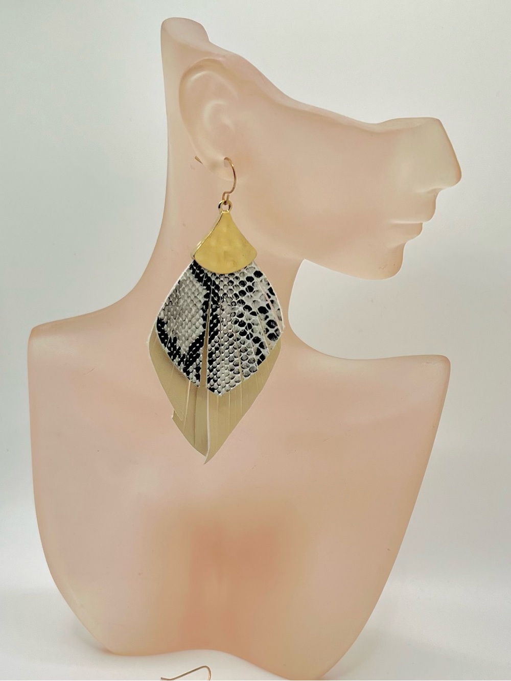 NWT✨Gold Layered Python Dangle Earrings - Picture 10 of 13